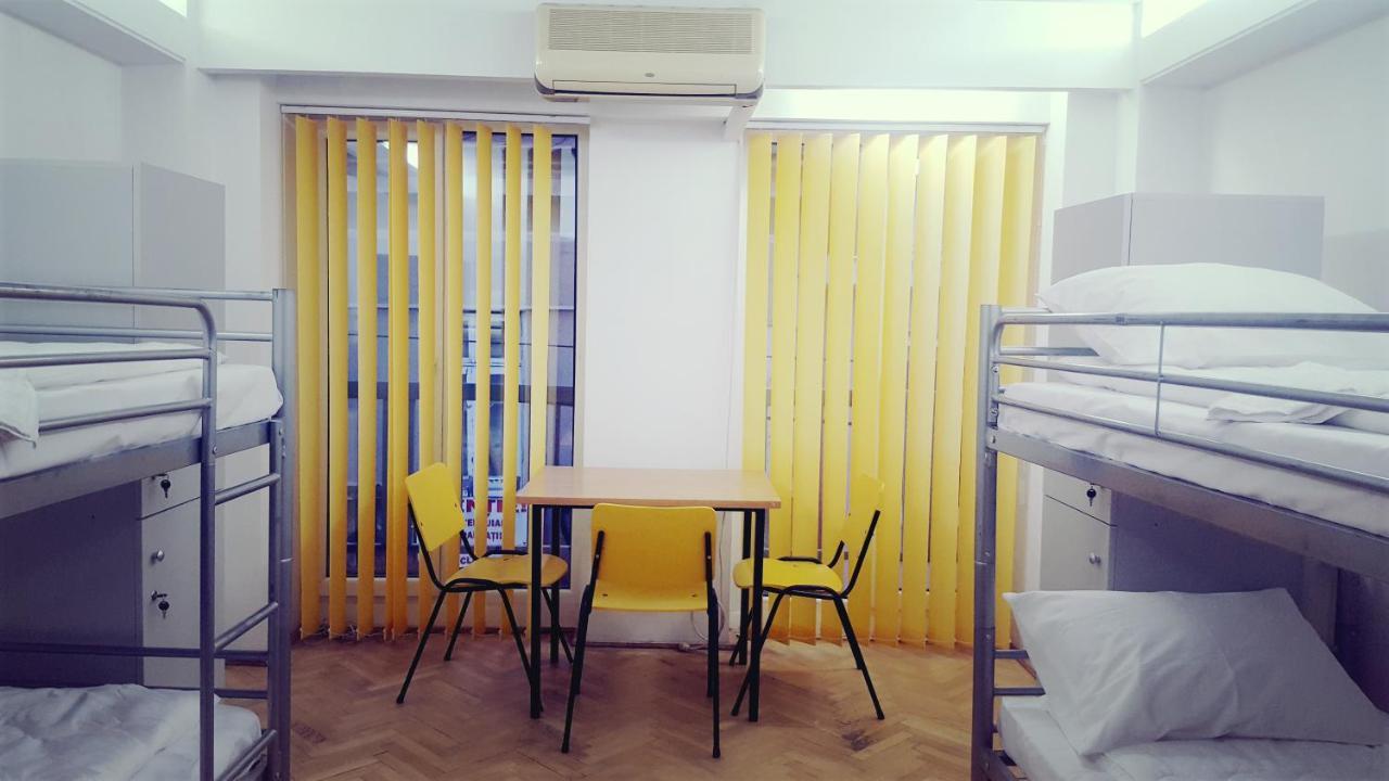 Sleep Inn Hostel Бухарест Екстер'єр фото
